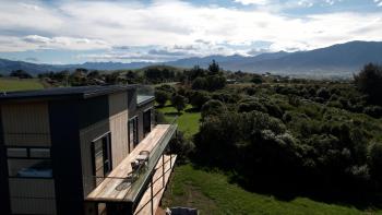 Sleek, Elevated Views, Hidden, Каикоура (фото 2)