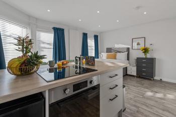 Centre Point Studio - Short Stays UK, Эксетер (фото 4)