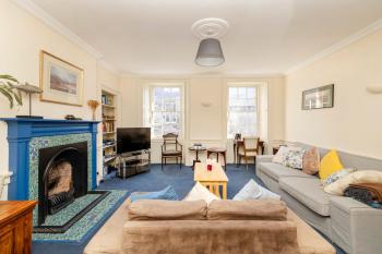 JOIVY Gorgeous 2-bed flat near Edinburgh Castle, Edimburgo (foto 5)