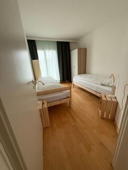 Spacious house with partial lake view, Lucerna (foto 2)