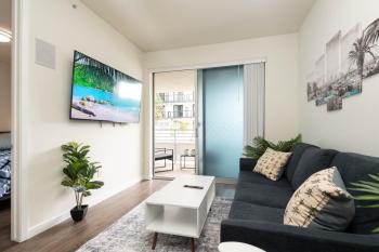 ViewPoint Suites, Los Angeles (photo 3)