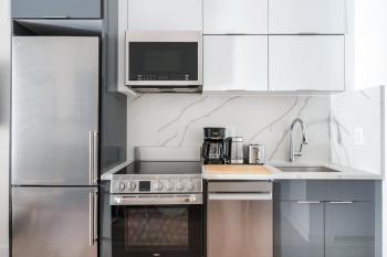 319-B Sleek Modern 1BR w outdoor space Union Square WD in Unit, New York (fotografie 3)