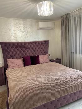 Glamorous Three, Brăila (fotografie 4)