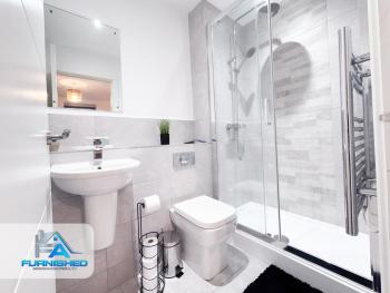 2 Bed Apartment with Parking, Leeds (foto 3)