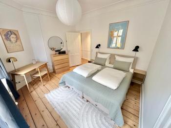 Deluxe 4 Bedrooms 180 m2 Canal View Prime Location, Kodaň (fotografie 4)