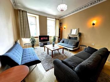 Cheerful 5 Bedroom House Close to Central West End and Parking, Glasgow (photo 5)