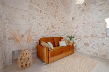 GuestHost - La Dimora di Aline - IRIS & AMBRA apartments, Conversano (Foto 2)
