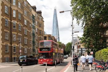 Stylish Central London Flat Near Tower Bridge, London (photo 4)