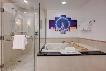 SPHERE VIEW - Signature MGM Resort Lucky Gem Penthouse & Luxury Suites 10817, Las Vegas (foto 5)