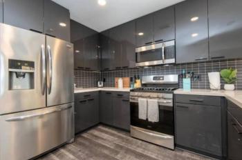 Snazzy 3 Bedroom High Rise with Pool, Hot Tub and Rooftop Deck, Los Angeles (fotografie 5)