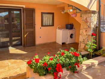 Villa Libra, Àrbatax (foto 2)