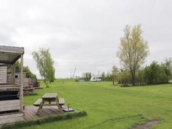 Chalet by Hegermeer with Harbor Access, Heeg (photo 5)