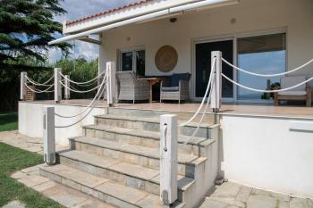 Oceana - Exclusive Beachfront Villa with Private Pool and BBQ by GG, Alexandroupoli (foto 2)