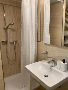 OneFlats Stuttgart near Wasen, Mahle, Daimler, Bosch, Stoccarda (foto 5)