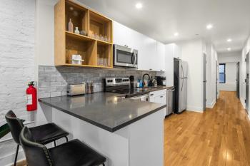 Prime NYC Location 4BR Spacious Haven, New York (foto 4)