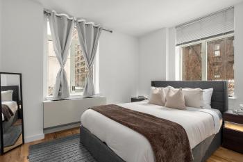 Modern 2BR Steps from New York's Iconic Broadway, New York (photo 4)