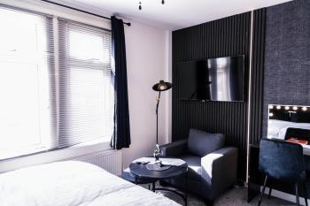 Sleek & Elegant - 2 Bed Apartment In Dartford Town - Parking, Dartford (fotografie 3)