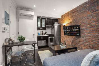 Midtown West 2BR near Javits & Penn Station, New York (fotografie 2)