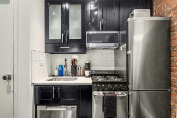 Midtown West 2BR near Javits & Penn Station, New York (fotografie 3)