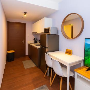 Royal rise majestic Makati staycation 5338, Manila (photo 4)