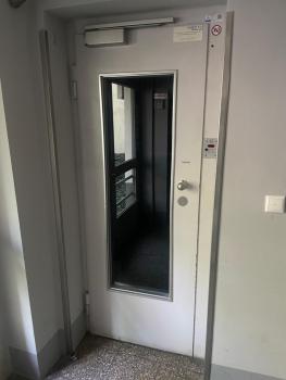 Kurfürstendamm quiet 1,5 room apartment near Ludwig Kirch Platz, Berlín (foto 3)