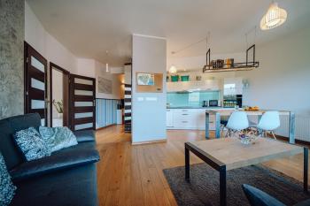 Panorama Gór - Centrum Miasta, Apartament z widokiem na Szrenicę, Szklarska Poręba (foto 3)