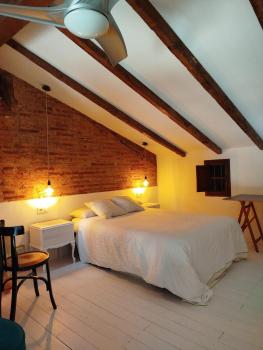 Old fisherhouse in Cabanyal with terrace close to the beach, Valence (photo 5)