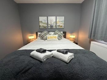Two bedroom flat in Edinburgh city center with free parking, Edimburgo (foto 2)