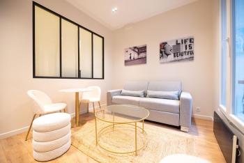 1 BR Saint Germain Luxembourg Garden, Paris (photo 2)