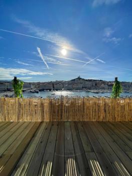 Appartement vue imprenable Vieux-Port et Notre Dame, Marseille (photo 2)