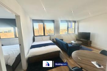 Modern Apartment By Avalora Short Lets & Serviced Accommodation Old Trafford With Free Parking, MCR Stadium - UA92, Mánchester (foto 3)