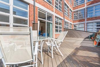 Bright Space in Birmingham - Balcony & WiFi, Birmingham (foto 4)