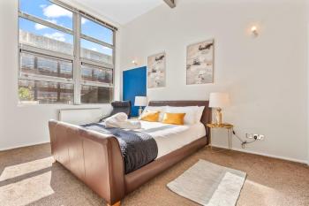 Bright Space in Birmingham - Balcony & WiFi, Birmingham (foto 2)