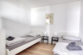 MONTEUR - Unterkunft für bis zu 7 Personen in 63456 Hanau - HU09, Hanau am Main (photo 2)