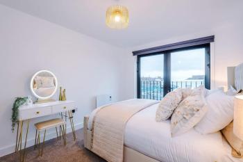 Prestige Point - Liverpool Flat with Free Parking, Liverpool (photo 3)