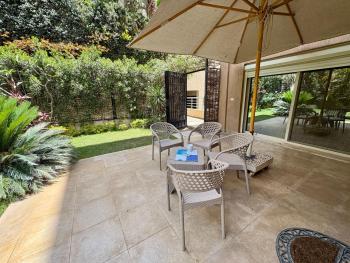 Top rated 1 BR with private garden in Karma Sheikh Zayed - only families & single travelers, Sheikh Zayed (Foto 4)