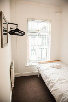 Liverpool 6 beds, Up to 22 percent- Contractors Dream, Liverpool (photo 3)