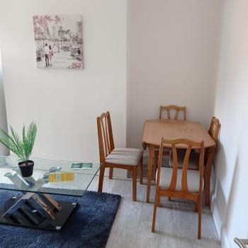 Double-Bedroom in the Heart of Salford Manchester Perfect for Short Stays LT3, Manchester (photo 5)