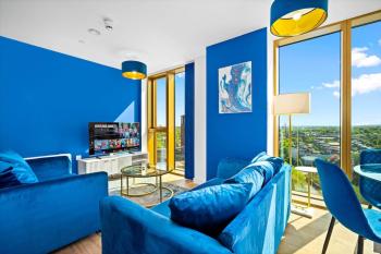 NEW BUILD - 2 Bed Apt Birmingham City Centre - Free Coffee Machine - Chinatown Area, located next to O2 Academy, Bullring & New Street Station - With Smart TV, FREE NETFLIX & WIFI, Birmingham (fotografie 3)