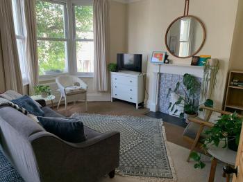 Entire apartment by Northcote Road, London (photo 5)