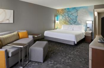 Courtyard by Marriott Toronto Airport, Toronto (photo 5)