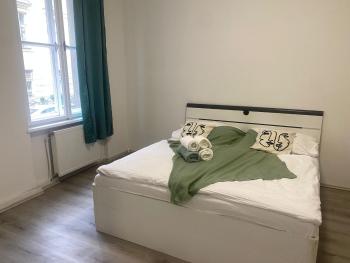 Danubia, Bratislava (Foto 2)