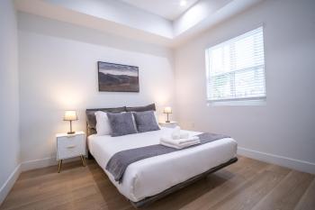 Stylish Private Room by Downtown LA with Private Parking, Los Angeles (foto 4)