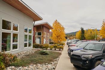 NN - The Kit 3 - Downtown 1-Bed 1-Bath, Whitehorse (zdjęcie 3)