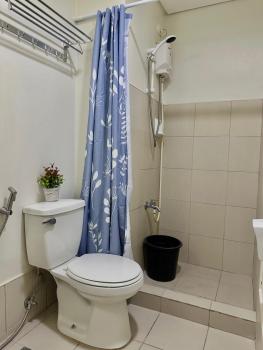 Vine Residences 2 BR, Prime Video,Free Parking, Near Mall, Nice pool, Unli WiFi 905, Manila (Foto 2)