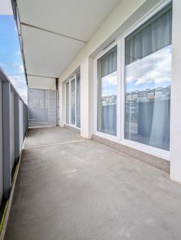 Jagodno Comfort Apartment by BookingHost, Breslau (Foto 3)