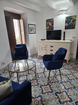 Casa Regina, Città di Lipari (foto 2)
