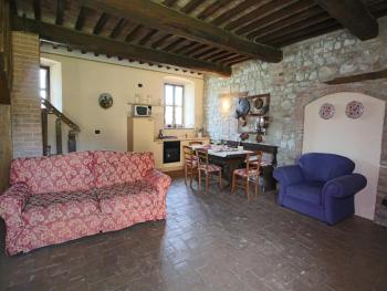 Apartment on farm amidst the Umbrian hills, Todi (Foto 2)