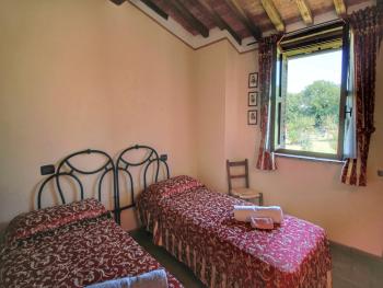 Apartment on farm amidst the Umbrian hills, Todi (Foto 3)
