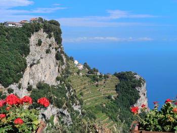 Infinity blu, Furore (photo 2)